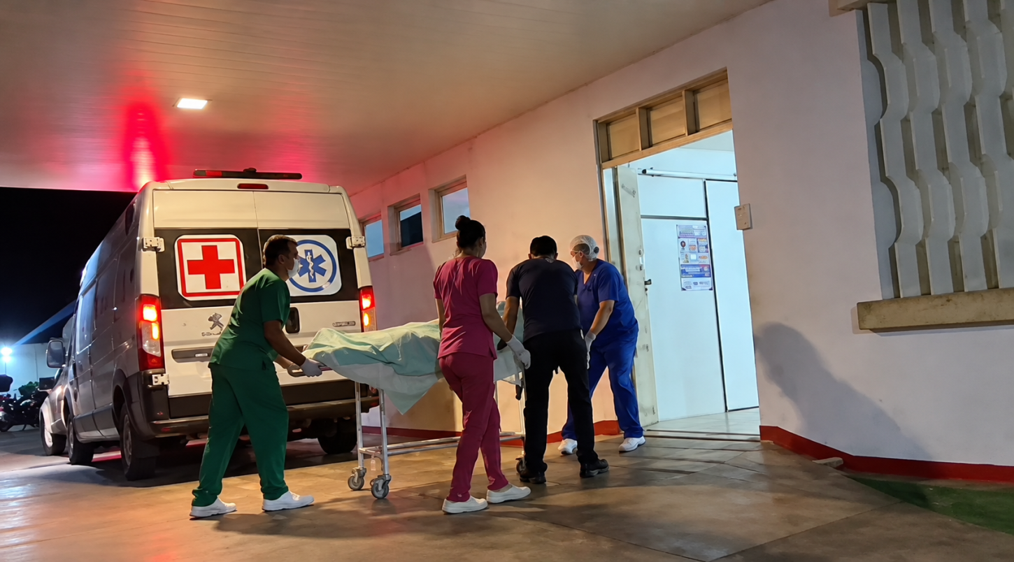 Adolescente mata madrasta a golpes de terçado, atira no pai e morre no Pará