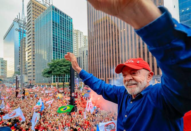 Lula pode indicar mais 4 ministros para o STF até 2031