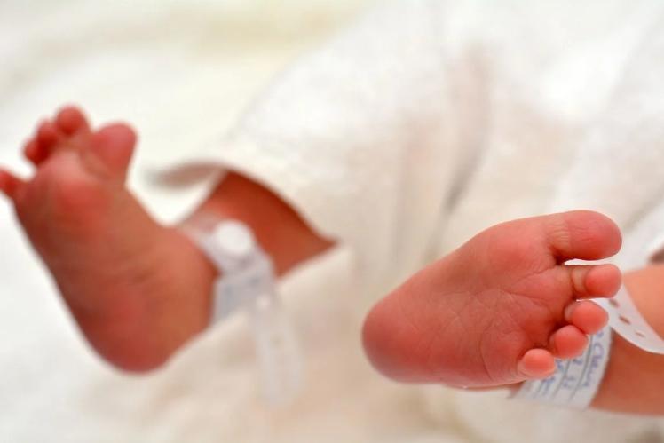 Mãe é presa após enviar áudios ameaçando matar bebê de 4 meses no DF