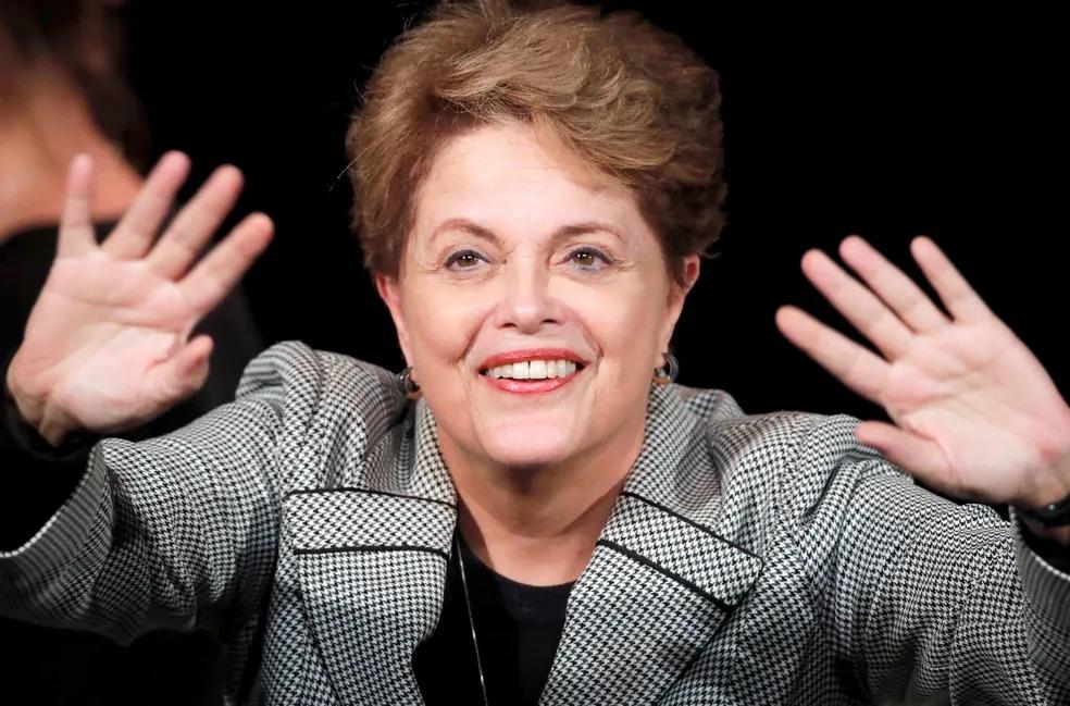 Ministério define indenização mensal para Dilma Rousseff por perseguição política na ditadura