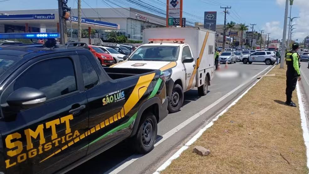 Motociclista morre após colisão entre motos na Av. dos Holandeses, em São Luís