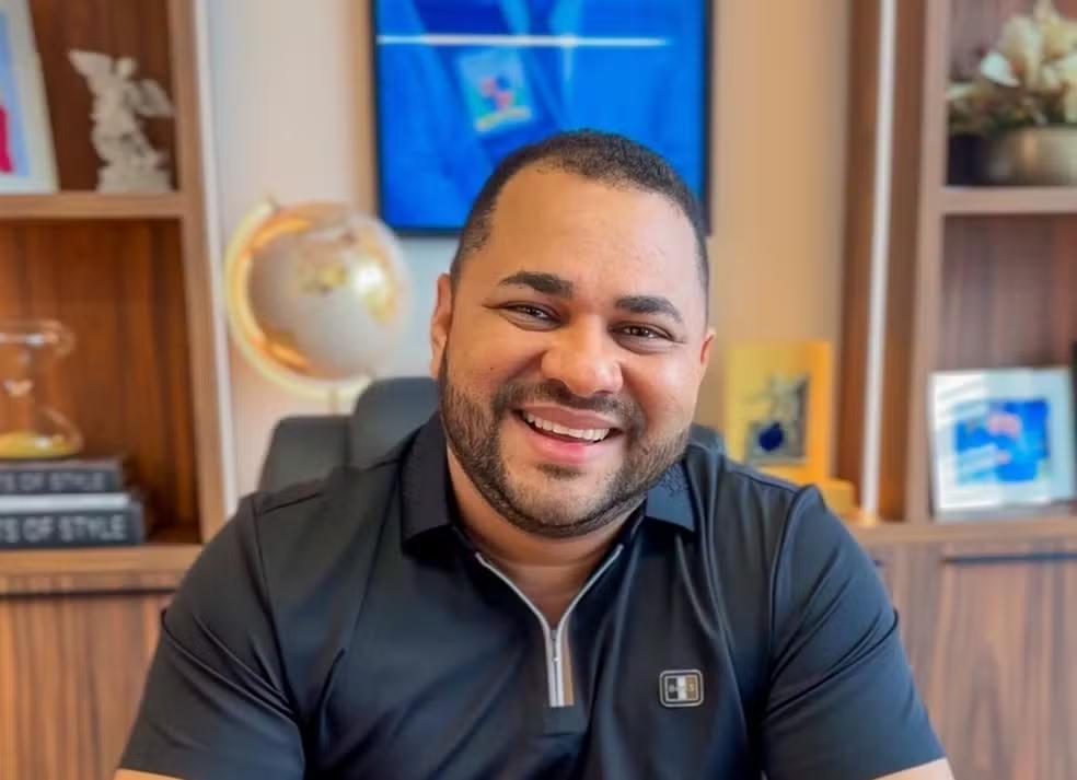 Prefeito de São Domingos do Capim sofre acidente de trânsito e é hospitalizado
