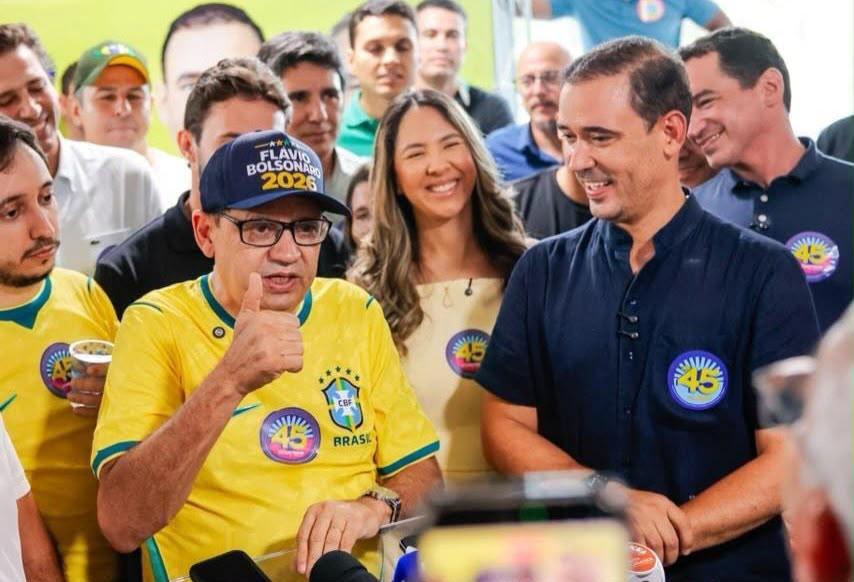 Tocantins: Eli e Thiago Borges oficializam apoio a Vicentinho