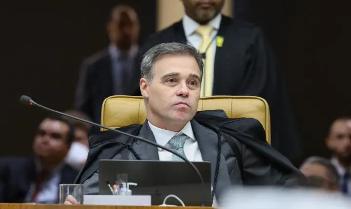 Abaixo-assinado em apoio a André Mendonça supera 540 mil assinaturas