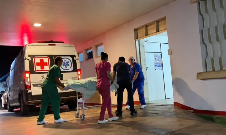 Adolescente mata madrasta a golpes de terçado, atira no pai e morre no Pará