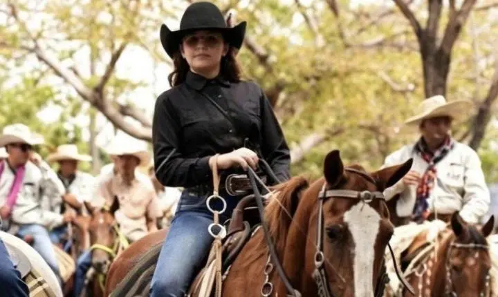 Adolescente recebe alta após queda de cavalo durante cavalgada da Expoama, em Marabá