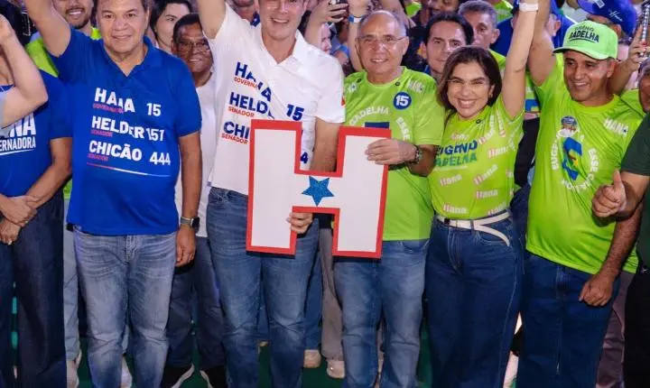 Ao lado de 10 mil pessoas, Eugênio Gadelha faz comício histórico e lança candidatura em Canaã 