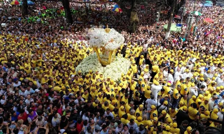 Arquibancadas do Círio 2026 começam a ter ingressos vendidos pela internet em Belém