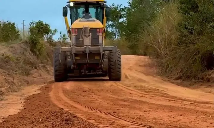 Buscando melhorar a infraestrutura na zona rural, Russinho vistoria vicinais de Goianésia do Pará