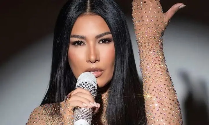 Cantora Simaria está de volta e anuncia novo projeto solo