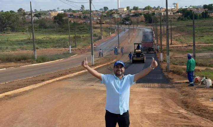 Com festa e churrasco, Godoy celebra asfalto do Cidade Nova junto ao povo de Itupiranga