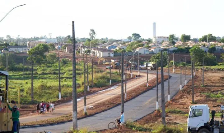 Com festa e churrasco, Godoy celebra asfalto do Cidade Nova junto ao povo de Itupiranga