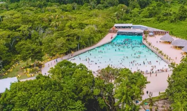 Criança de 5 anos morre após possível afogamento em parque aquático em Paço do Lumiar