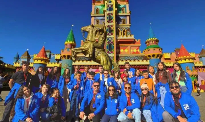 Dedicação vira aventura: Alunos de Itupiranga vão conhecer o Beach Park