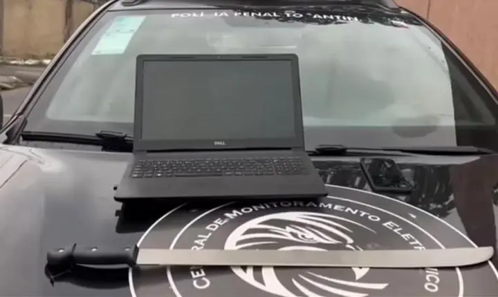 Deu ruim: Suspeito é preso com facão e notebook em Araguaína