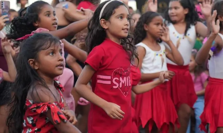 Dia das Crianças em Breu Branco presenteia garotada com mais de 8 mil brinquedos