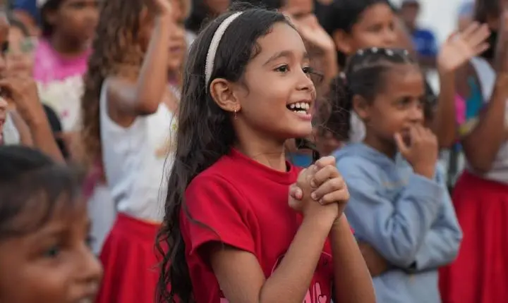 Dia das Crianças em Breu Branco presenteia garotada com mais de 8 mil brinquedos