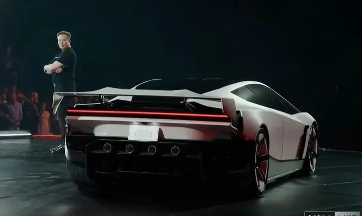 Elon Musk apresenta Roadster, o carro ‘voador’ da Tesla