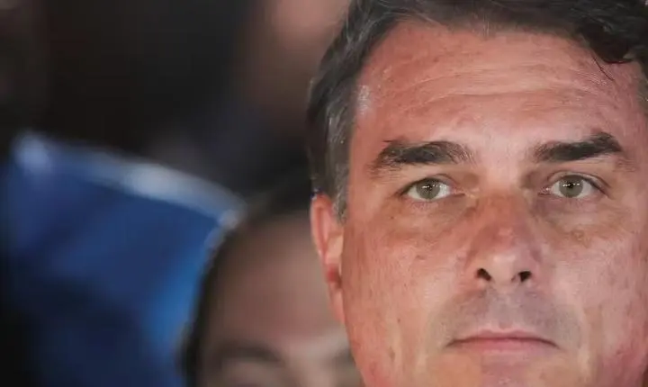 EUA vai conceder visto e autorizar entrada de Flávio Bolsonaro