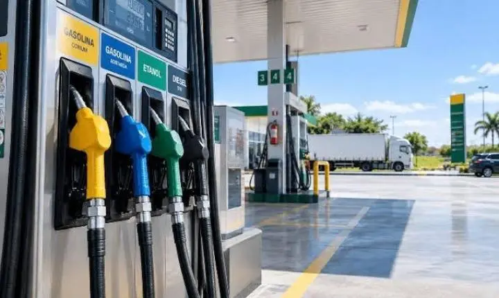 Governo prorroga desconto no preço do diesel por 30 dias