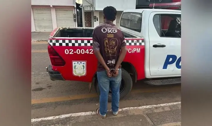 Homem é preso após sair pela cidade dizendo que tinha matado homem a facadas em Itupiranga