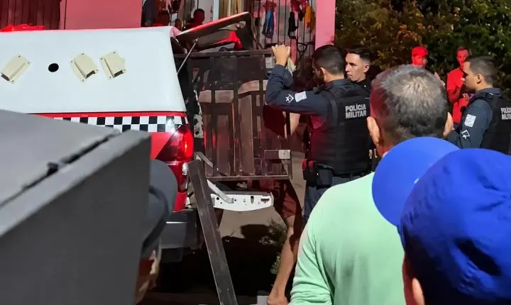 Jovem em surto esfaqueia o próprio pai e é contido pela PM em Capanema