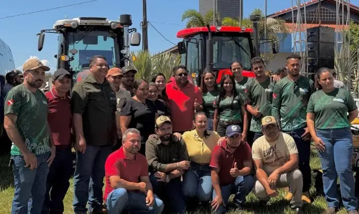 Laane entrega novos veículos e equipamentos para a comunidade de Piçarra