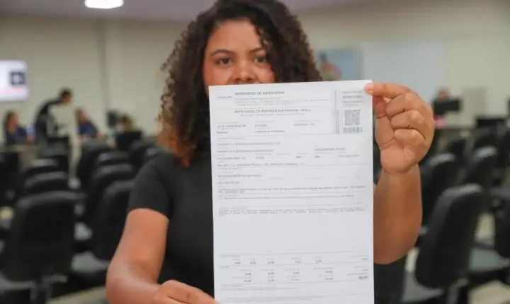 Manicure de Açailândia ganha R$ 50 mil em sorteio da Nota Cidadã de Araguaína
