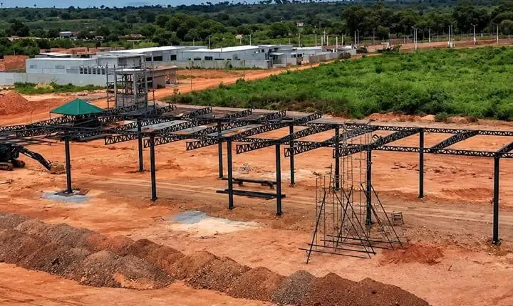 Marquinhos acusa Wilton Lima de desviar recurso em obra de posto em Sapucaia