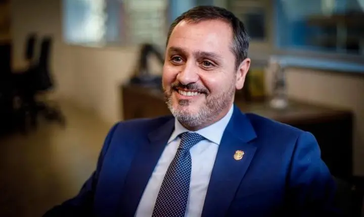 Mendonça determina afastamento do diretor geral da Polícia Federal
