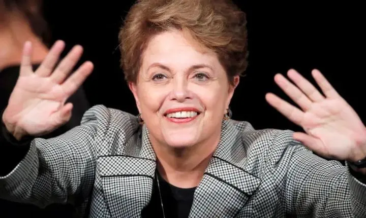 Ministério define indenização mensal para Dilma Rousseff por perseguição política na ditadura