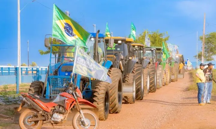 Piçarra: Rabelo comanda mega carreata em apoio a Flávio Bolsonaro