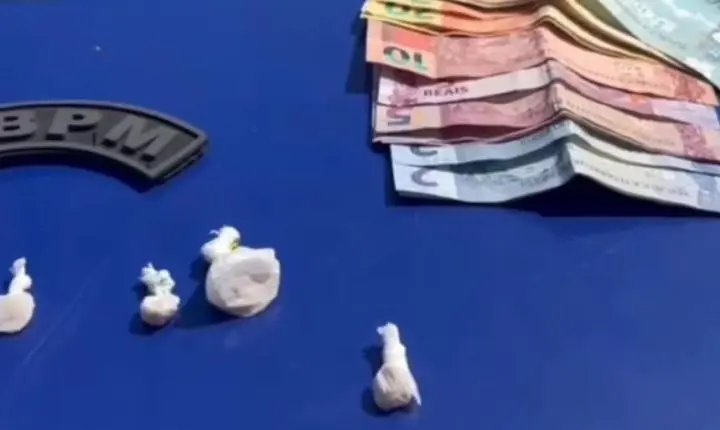 PM apreende crack e dinheiro com motociclista em Araguaína