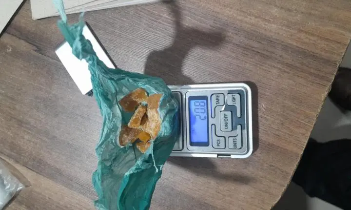Polícia Militar prende dupla por tráfico de drogas em Parauapebas