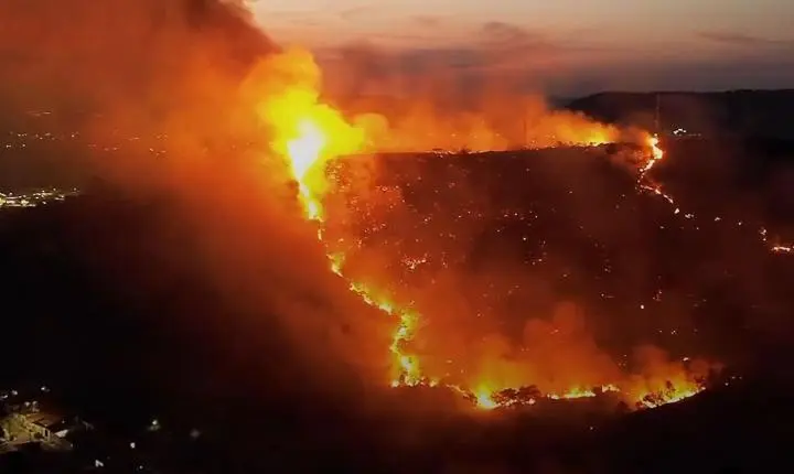 Prefeitura de Canaã se pronuncia sobre incêndio no Morro das Antenas