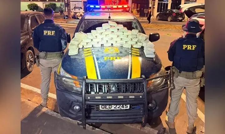 PRF apreende 53 kg de skunk escondidos em carro durante fiscalização em Altamira