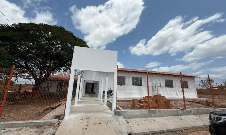 Quase pronta: Russinho mostra detalhes da Escola Manoel Silva em Goianésia do Pará