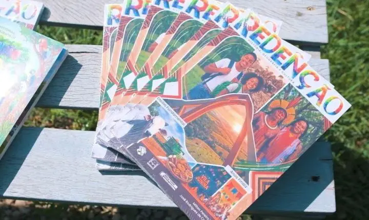 Redenção: alunos da rede municipal recebem novos livros didáticos 100% regionais