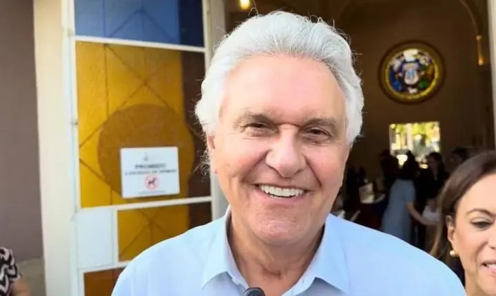 Ronaldo Caiado é entrevistado pela Globo nesta terça-feira