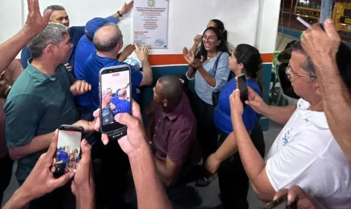 Tá entregue: Escola Manoel Silva é inaugurada em Goianésia do Pará