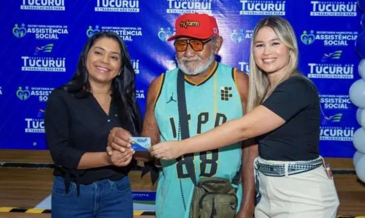 Tucuruí entrega cartões do programa ‘Renda Mais’