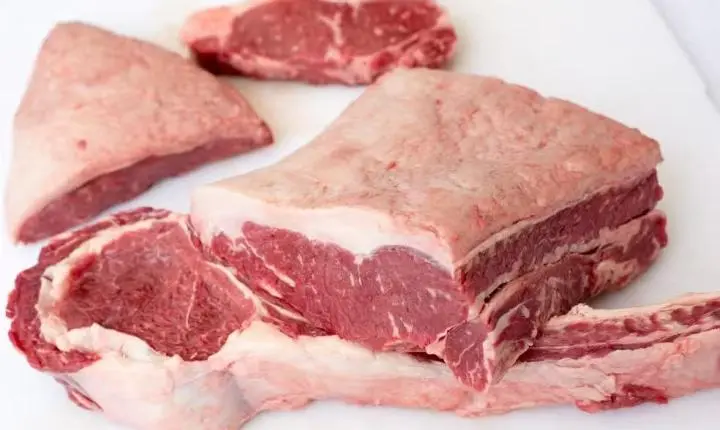 União Europeia suspende importações de carnes e outros produtos do Brasil