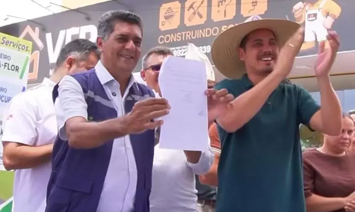 Valdir Lemes assina três novas obras de urbanização em Novo Repartimento