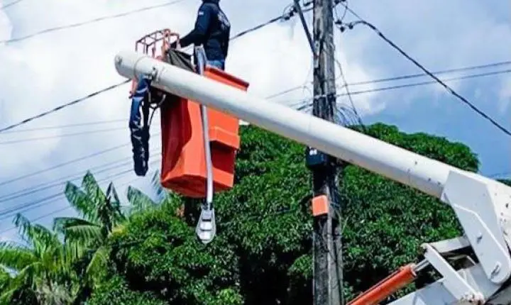 Vila Porto Novo recebe 90 novas luminárias em Goianésia do Pará