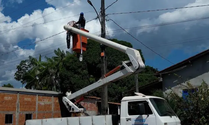 Vila Porto Novo recebe 90 novas luminárias em Goianésia do Pará