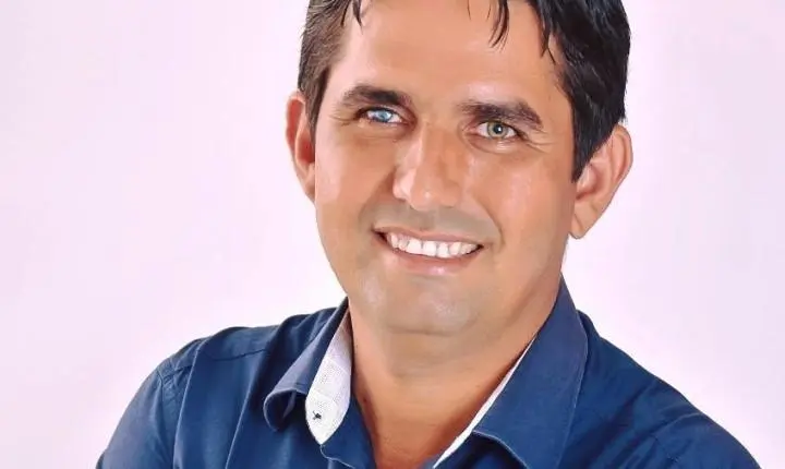 Wilton Lima firma contrato de R$ 825 mil com empresa do Amapá para curativos