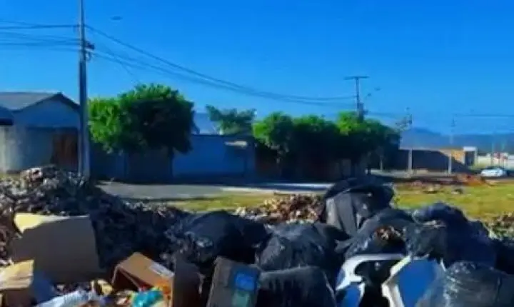 Xinguara enfrenta descarte irregular de lixo mesmo com coleta regular em dia